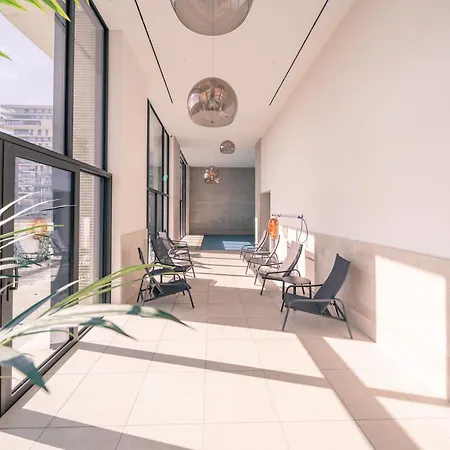 Uitzicht Luxe Dunes Met Terras Pool & Gym Appartamento Ostenda