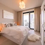 Uitzicht Luxe Dunes Met Terras Pool & Gym 아파트 오스텐드