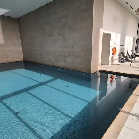 Uitzicht Luxe Met Ruim Terras Zwembad & Gym * Ostenda