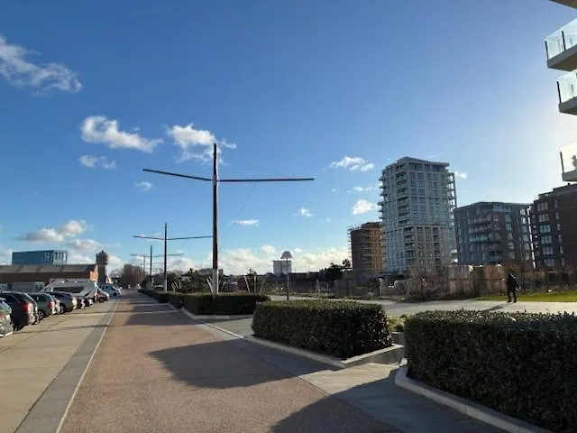 Apartament Uitzicht Luxe Met Ruim Terras Zwembad & Gym Ostenda