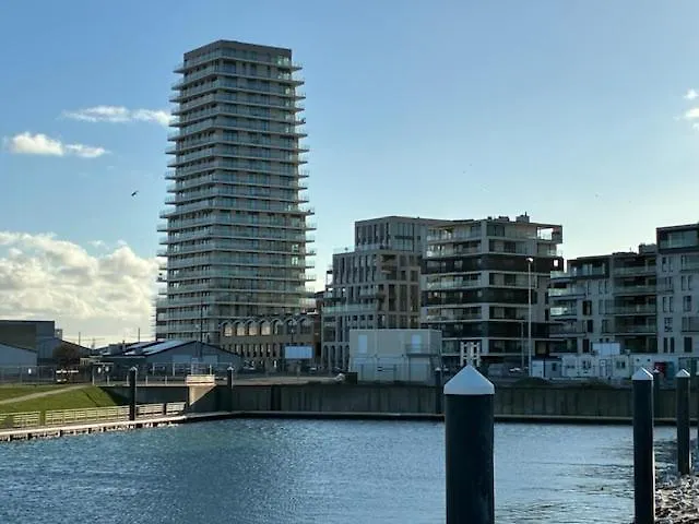 Uitzicht Luxe Met Ruim Terras Zwembad & Gym Apartament *