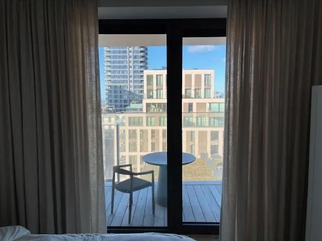 Uitzicht Luxe Met Ruim Terras Zwembad & Gym Apartment *